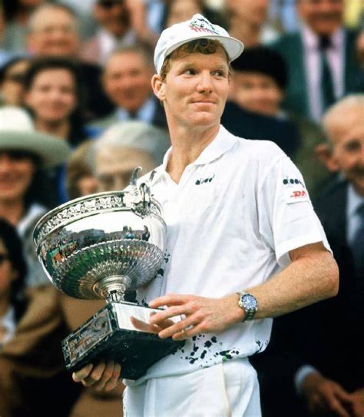 Jim Courier Biography