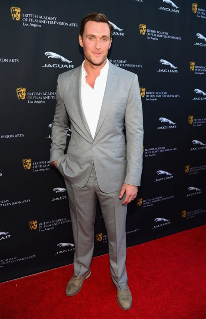 Owain Yeoman Net Worth